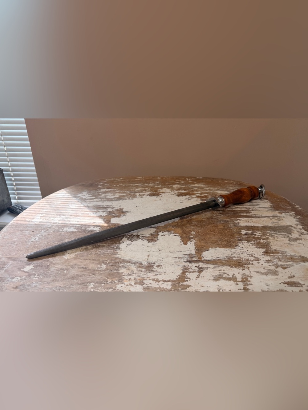 Vintage Knife Sharpener 18" (W-2)